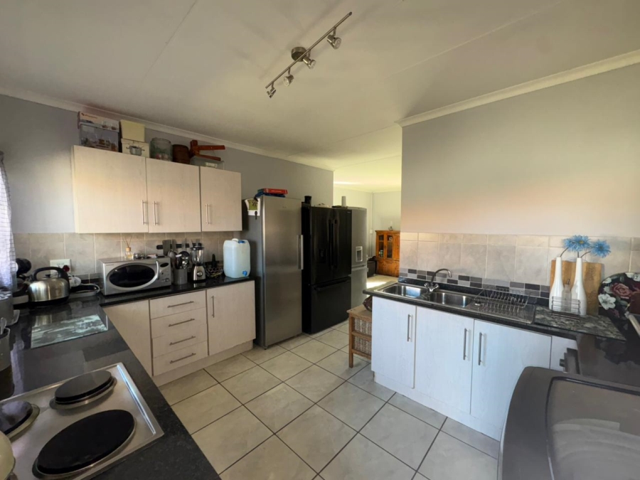 3 Bedroom Property for Sale in Hexrivier Lifestyle Estate North West